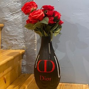Black Vase with logo design and matching flowers